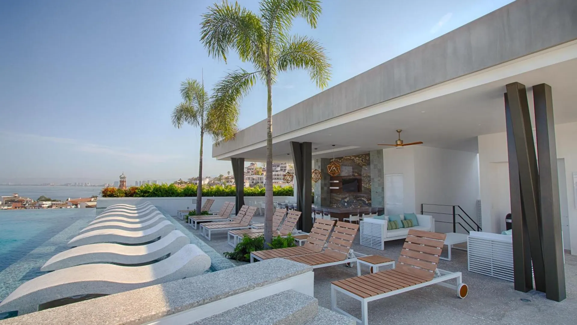 Penthouse Panoramic View To Downtown And Mountains Villa Puerto Vallarta Mexico